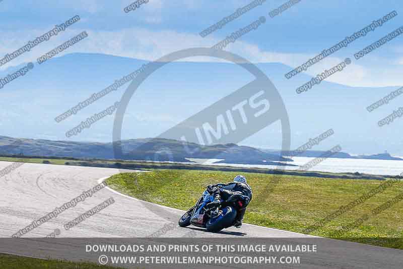 anglesey no limits trackday;anglesey photographs;anglesey trackday photographs;enduro digital images;event digital images;eventdigitalimages;no limits trackdays;peter wileman photography;racing digital images;trac mon;trackday digital images;trackday photos;ty croes